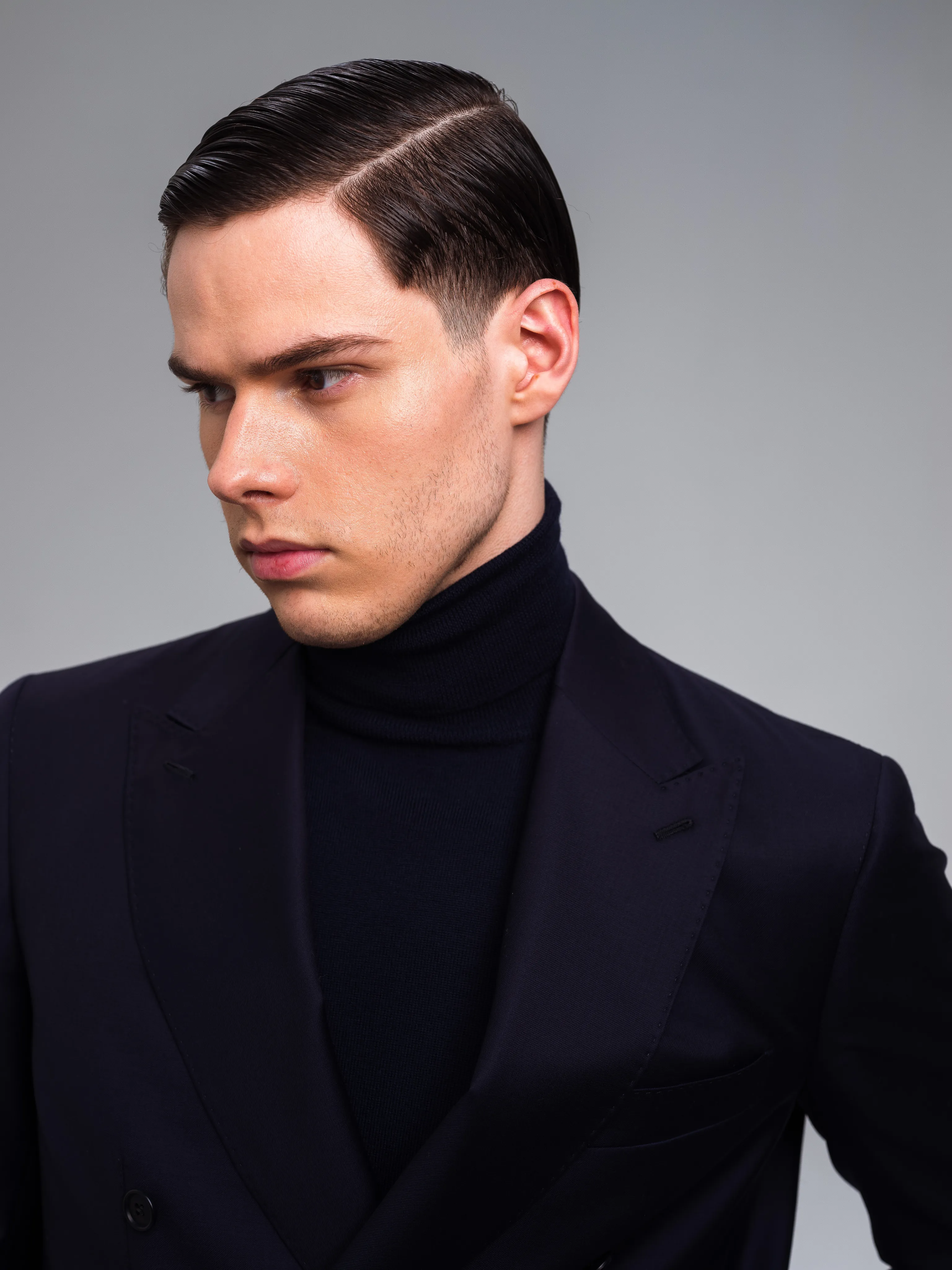 La Lorentz: An elegant, structured cut designed for the modern man in search of distinction and precision.
